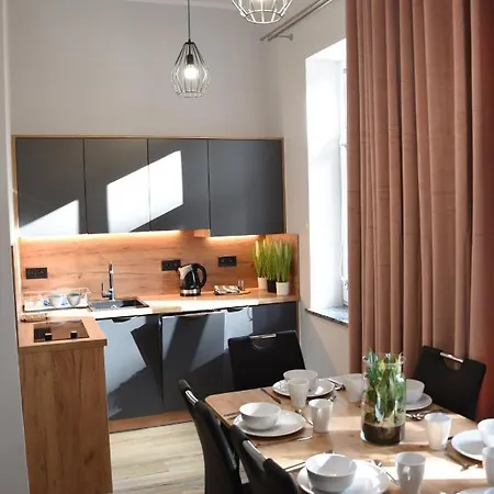 Kilinskiego 아파트 *